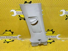 Обшивка стойки центральной верхняя Volkswagen Polo