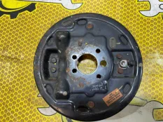 Щит тормозной Volkswagen Polo