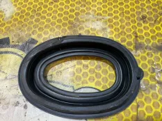 Уплотнитель кузова Volkswagen Polo