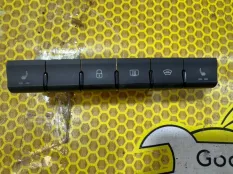 Блок кнопок подогрева Volkswagen Polo