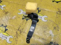 Ремень безопасности Volkswagen Polo