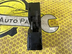 Замок капота Volkswagen Polo