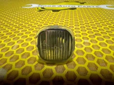 Повторитель поворота в крыло Skoda Rapid