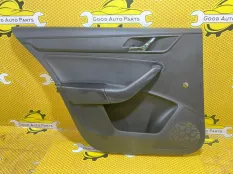 Обшивка двери карта Skoda Rapid