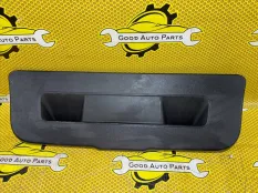 Обшивка крышки багажника Volkswagen Polo