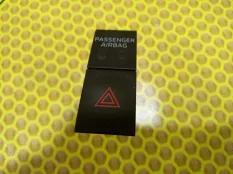 Кнопка аварийной сигнализации SKODA Octavia