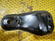 Кронштейн подрамника Volkswagen Polo