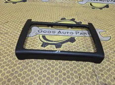 Рамка магнитолы Volkswagen Polo
