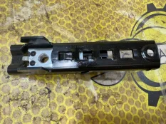 Механизм регулировки ремня безопасности Volkswagen Polo