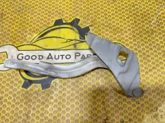 Петля капота Hyundai Solaris