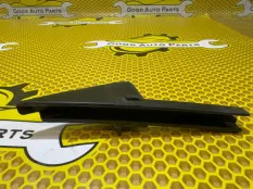 Накладка двери Hyundai Solaris