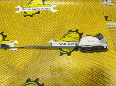 Замок двери Volkswagen Polo