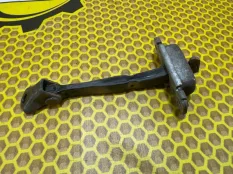 Ограничитель двери Hyundai Solaris