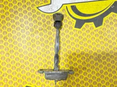 Ограничитель двери Hyundai Solaris