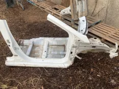 Часть кузова отрезная четверть Hyundai Solaris