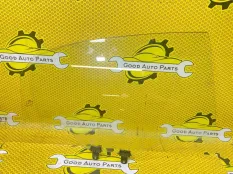 Стекло двери Hyundai Solaris