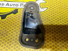 Кронштейн подрамника Volkswagen Polo