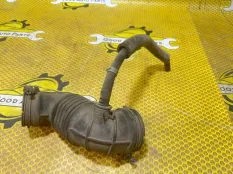 Патрубок воздушного фильтра Hyundai Solaris