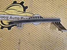 Направляющая стекла двери Hyundai Solaris