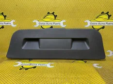 Обшивка крышки багажника Volkswagen Polo