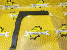 Обшивка проема багажника Hyundai Solaris