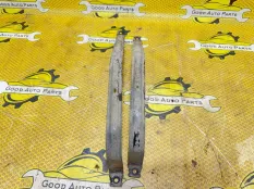 Крепление топливного бака Volkswagen Polo