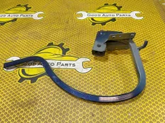 Петля крышки багажника Volkswagen Polo