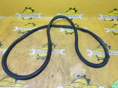 Уплотнитель двери на проем Volkswagen Polo