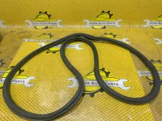 Уплотнитель двери на проем Volkswagen Polo