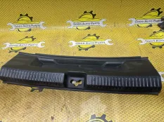 Обшивка багажника Volkswagen Polo