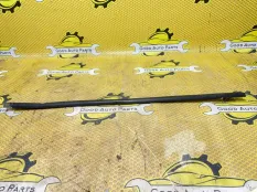 Бархотка стекла двери внешняя Volkswagen Polo