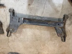 Балка подвески SKODA Octavia