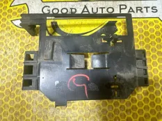 Кронштейн блока управления двигателем Volkswagen Polo