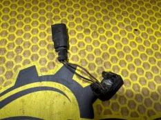 Форсунка стеклоомывателя SKODA Octavia