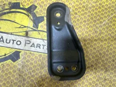 Кронштейн подрамника Volkswagen Polo