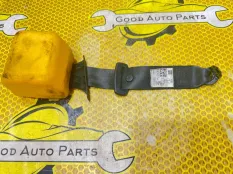 Ремень безопасности Volkswagen Polo