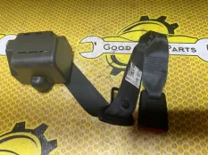 Ремень безопасности центральный Volkswagen Polo