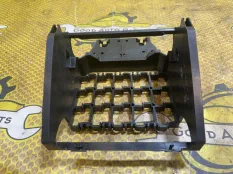 Кронштейн блока управления Volkswagen Polo