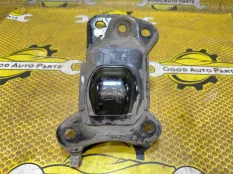 Кронштейн балки SKODA Octavia