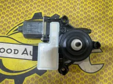 Мотор стеклоподъемника SKODA Octavia