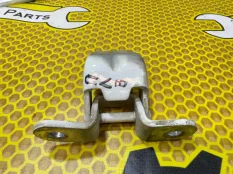 Петля двери KIA RIO