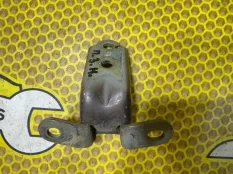 Петля двери нижняя KIA RIO