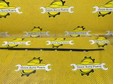 Бархотка стекла двери внешняя Hyundai Solaris