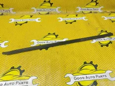 Бархотка стекла двери внешняя KIA RIO