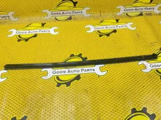 Бархотка стекла двери внутренняя KIA RIO