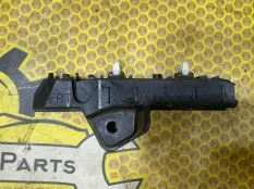 Крепление бампера Hyundai Solaris