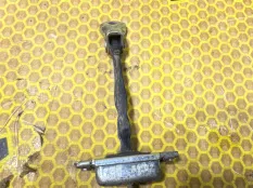 Ограничитель двери Hyundai Solaris