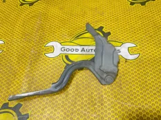 Петля капота Hyundai Solaris