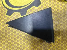 Уголок двери внешний Hyundai Solaris