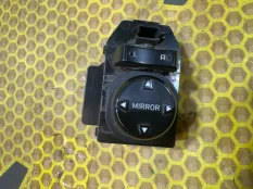 Блок управления зеркалами Hyundai Solaris